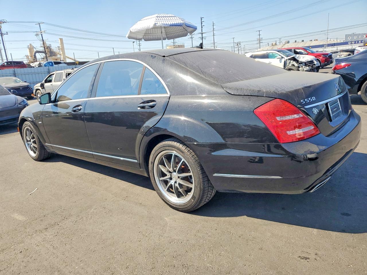 Mercedes-Benz S-Class 550