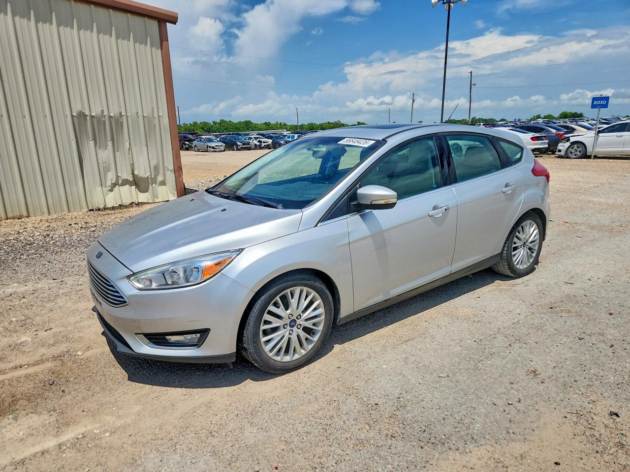 Salvage Ford Focus Image