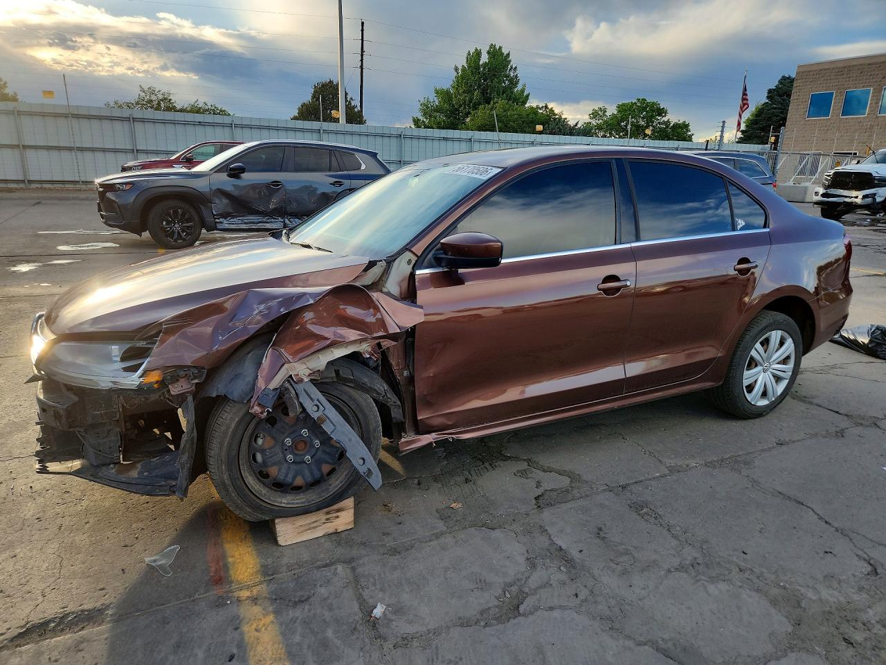 Salvage Volkswagen Jetta Image
