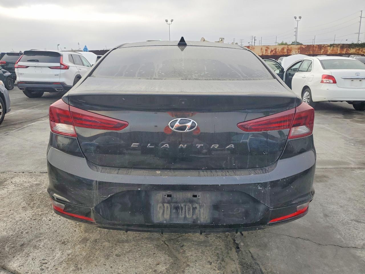 Hyundai ELANTRA Value Edition