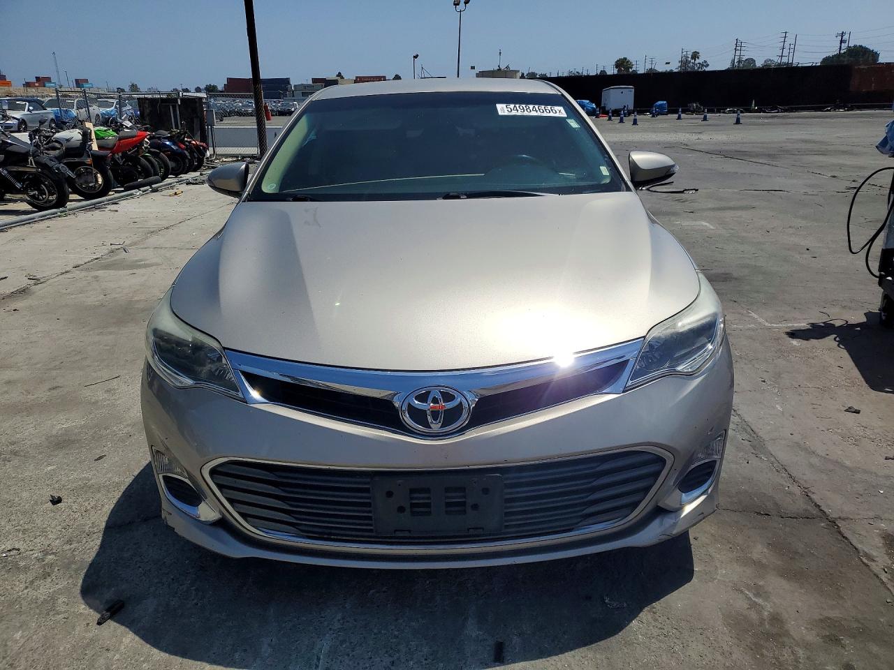 Toyota Avalon Xle