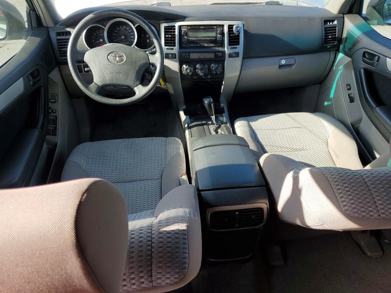Toyota 4Runner Sr5