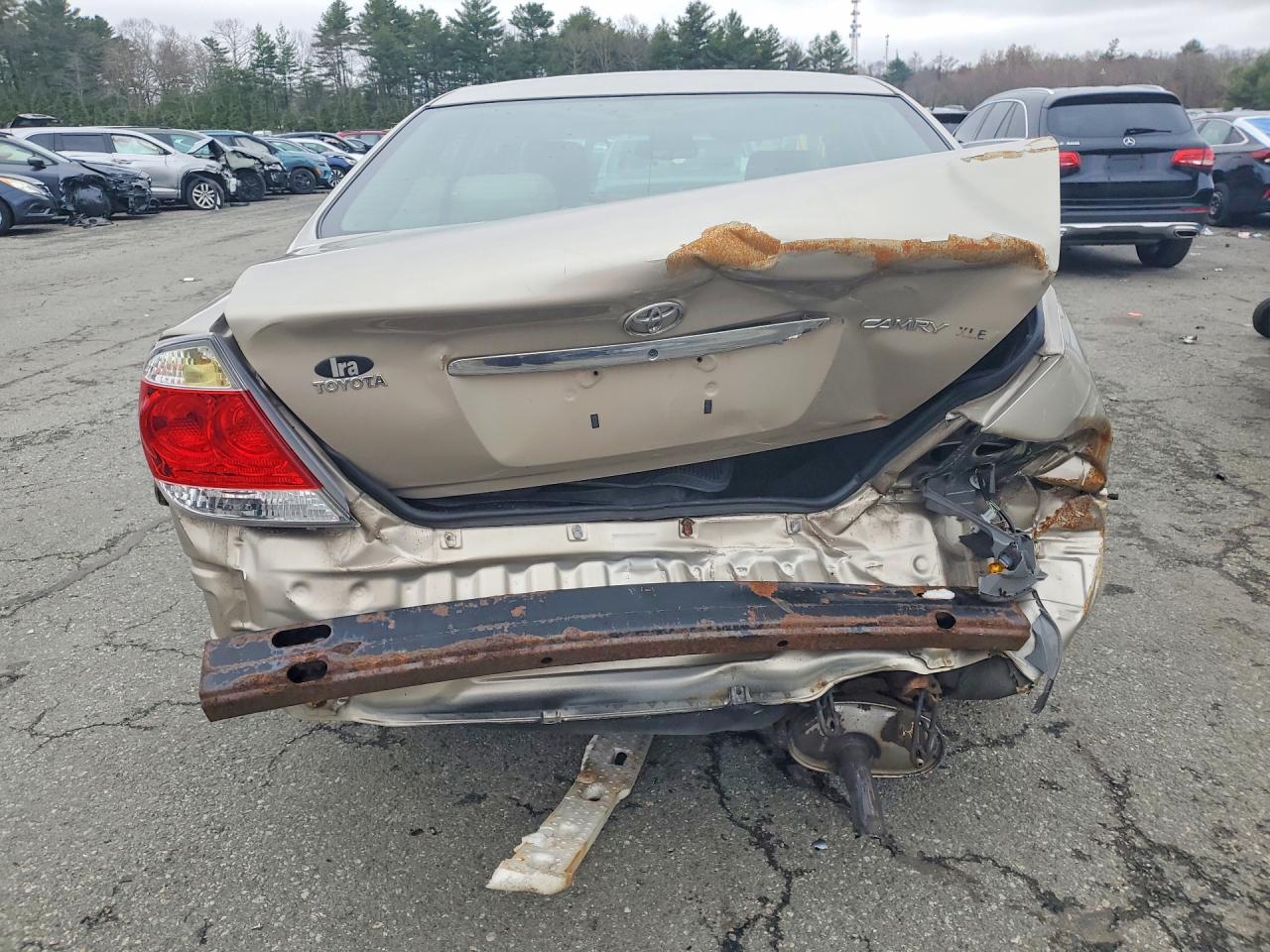 Toyota Camry Xle
