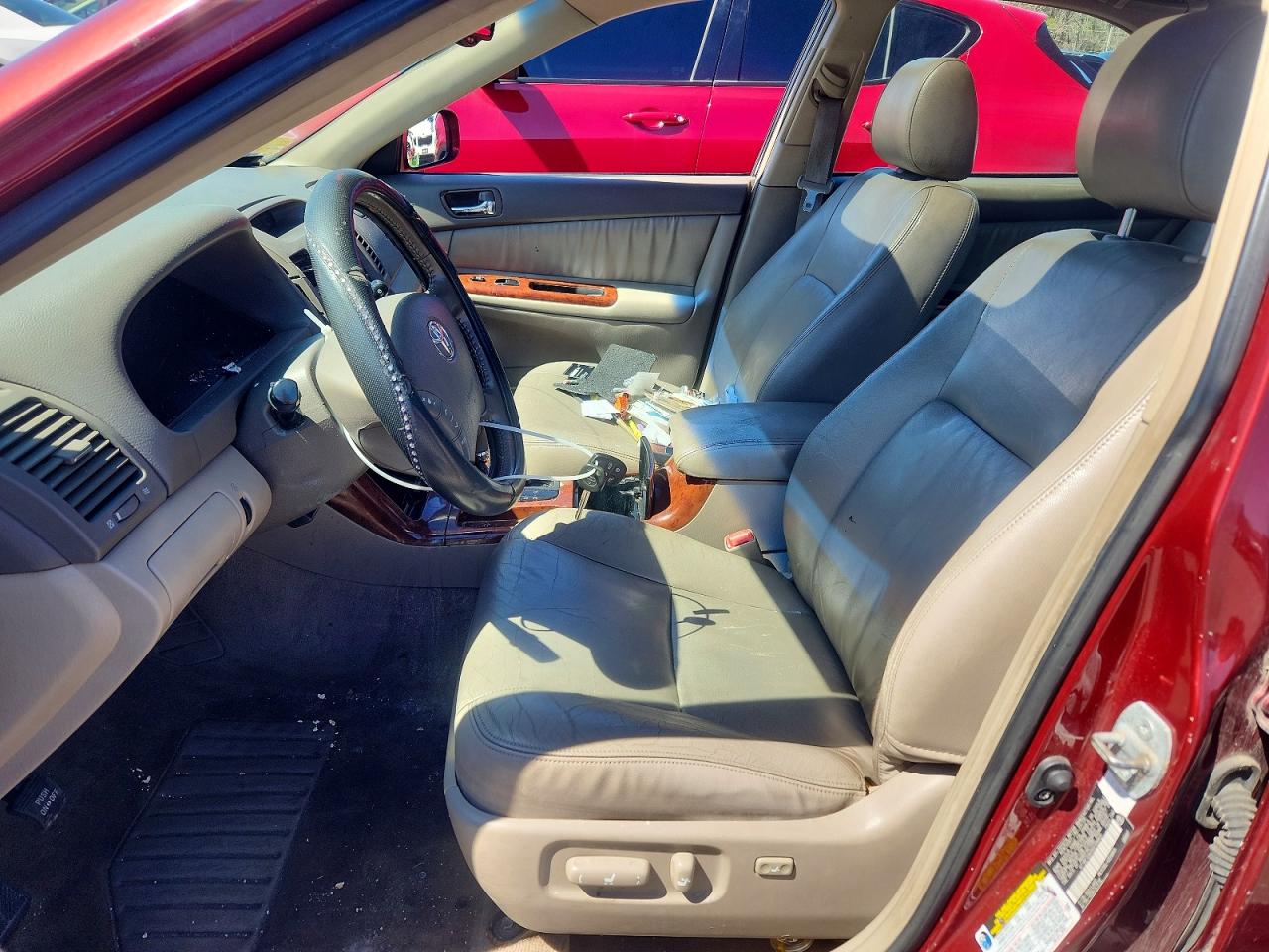 Toyota Camry Xle V6
