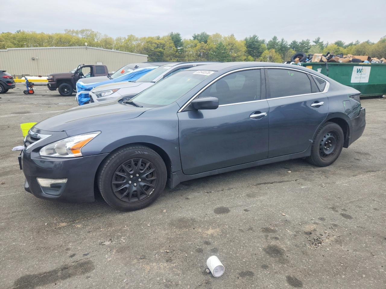 Salvage Nissan Altima Image