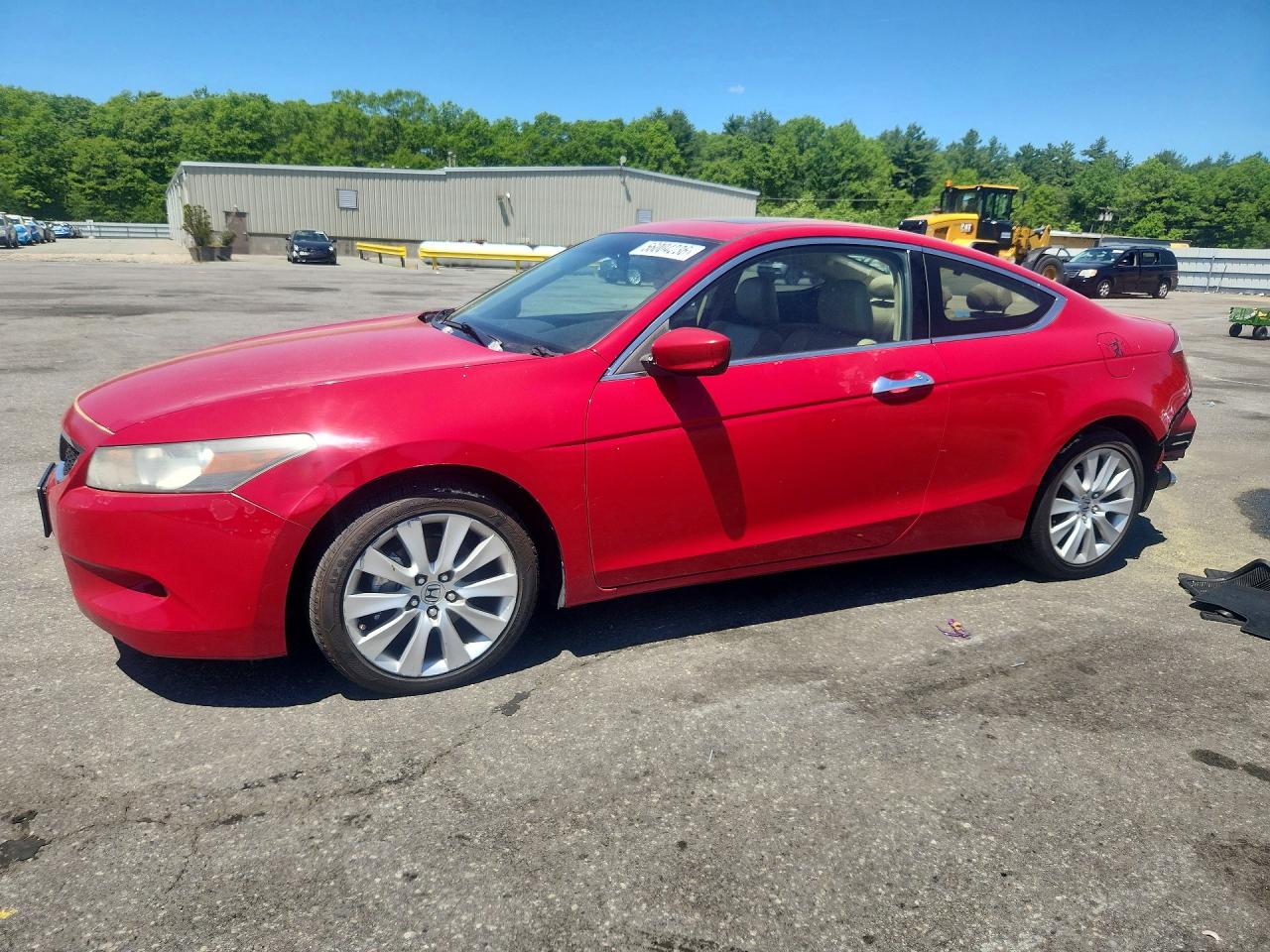 Salvage Honda Accord Image