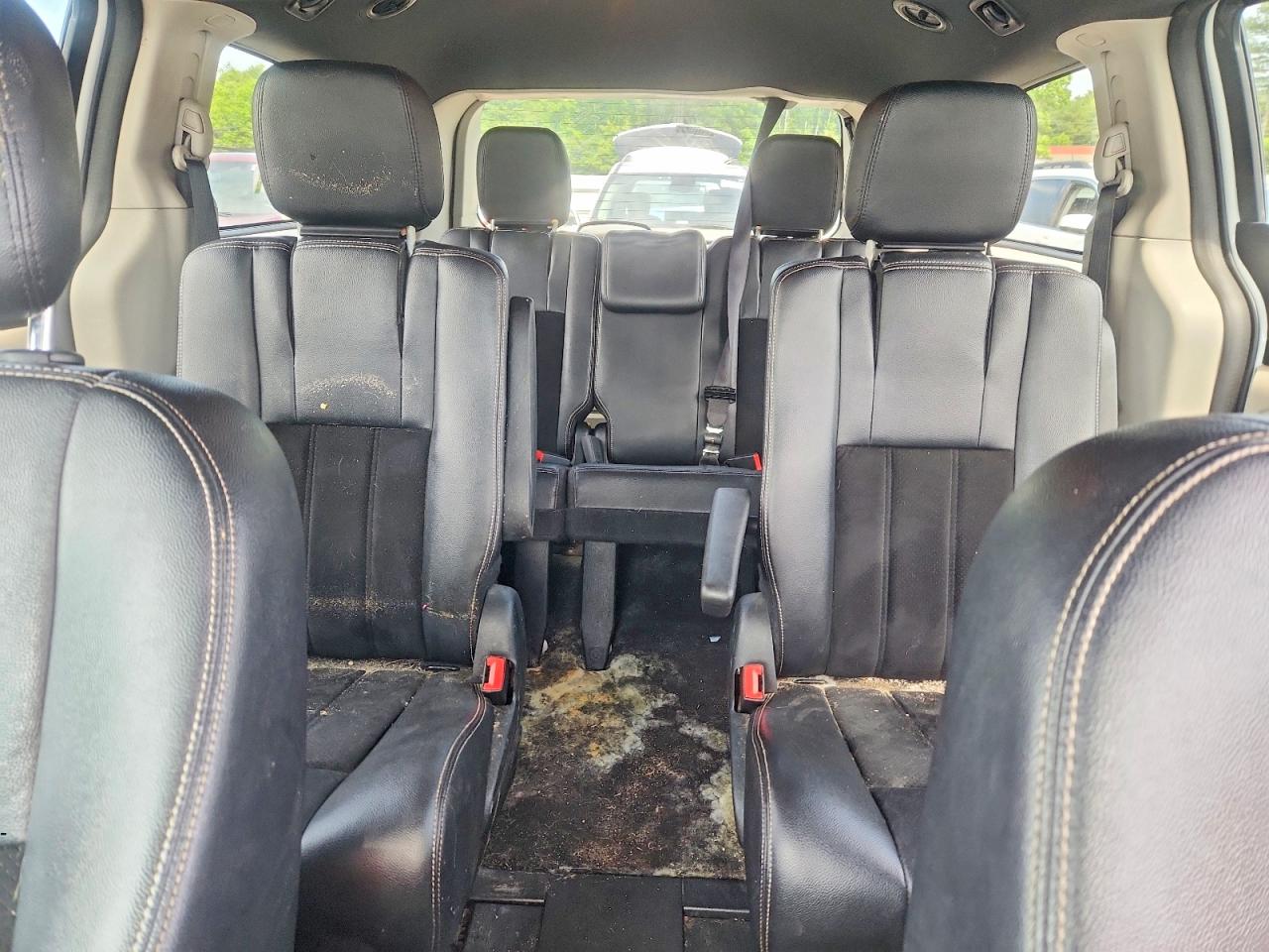 Dodge Caravan Sxt