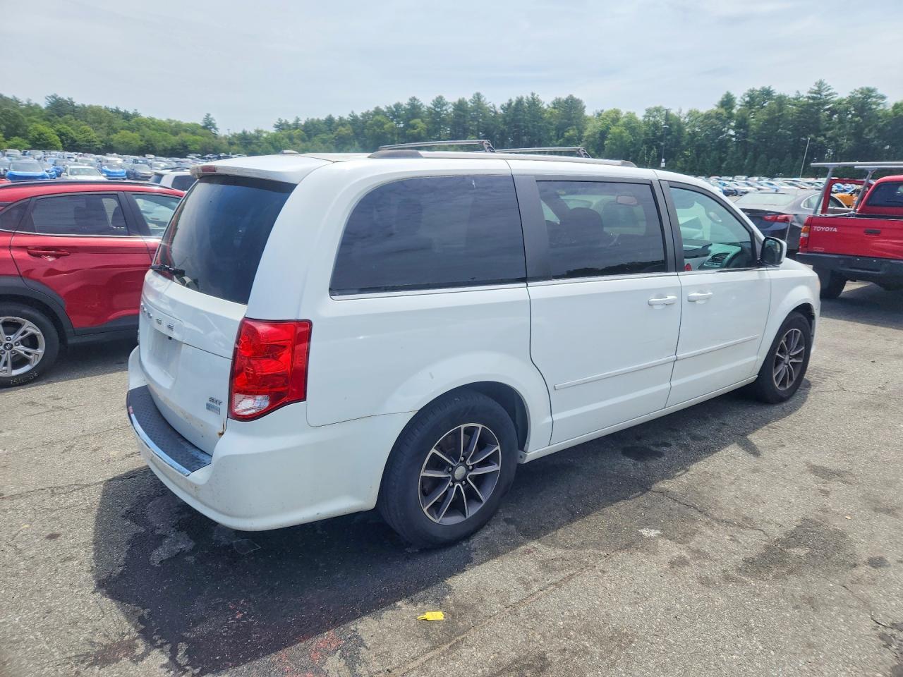 Dodge Caravan Sxt