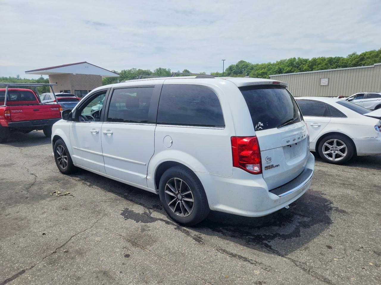 Dodge Caravan Sxt