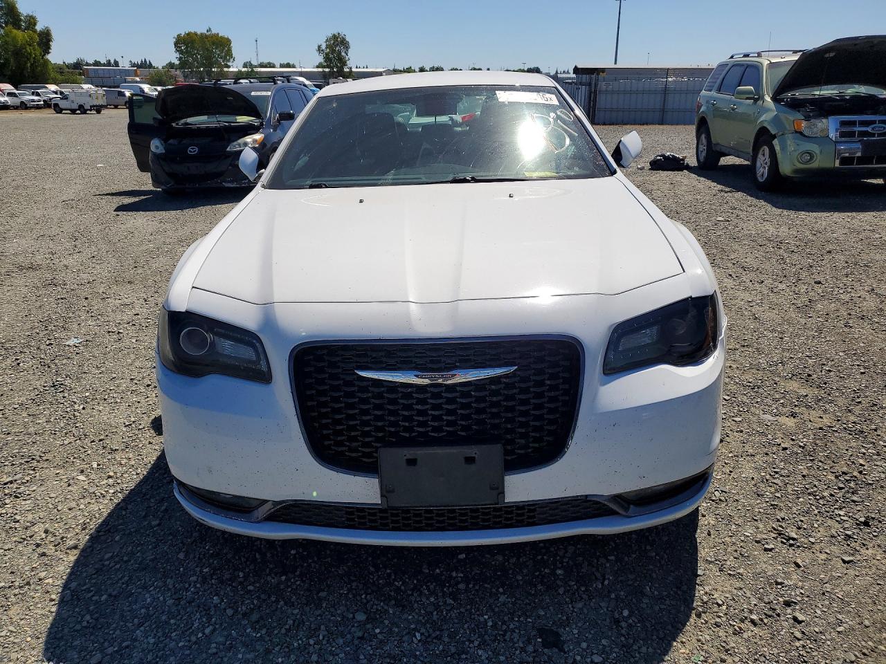 Chrysler 300 S