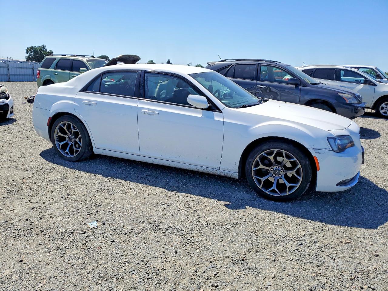 Chrysler 300 S