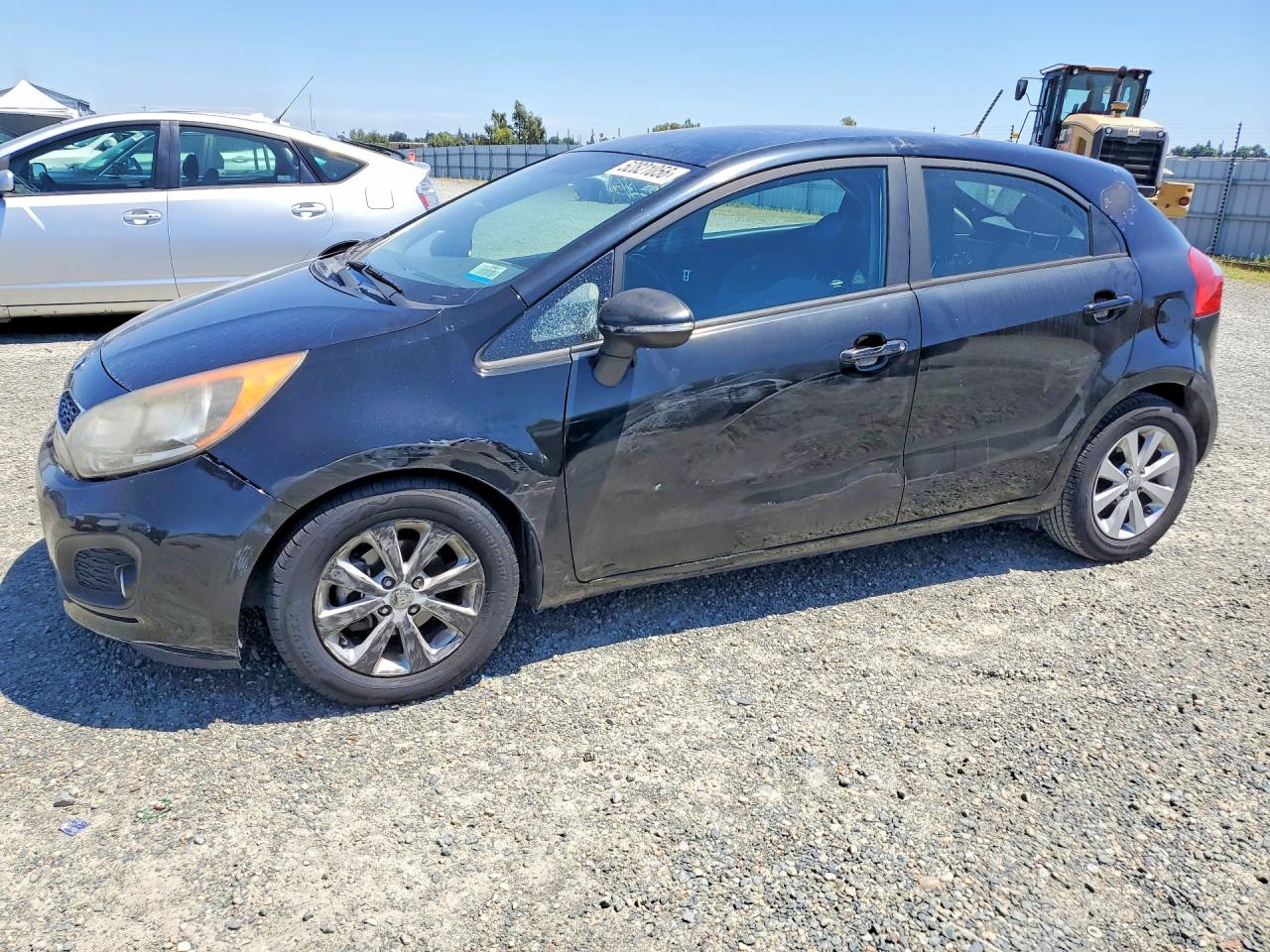 Salvage Kia Rio Image