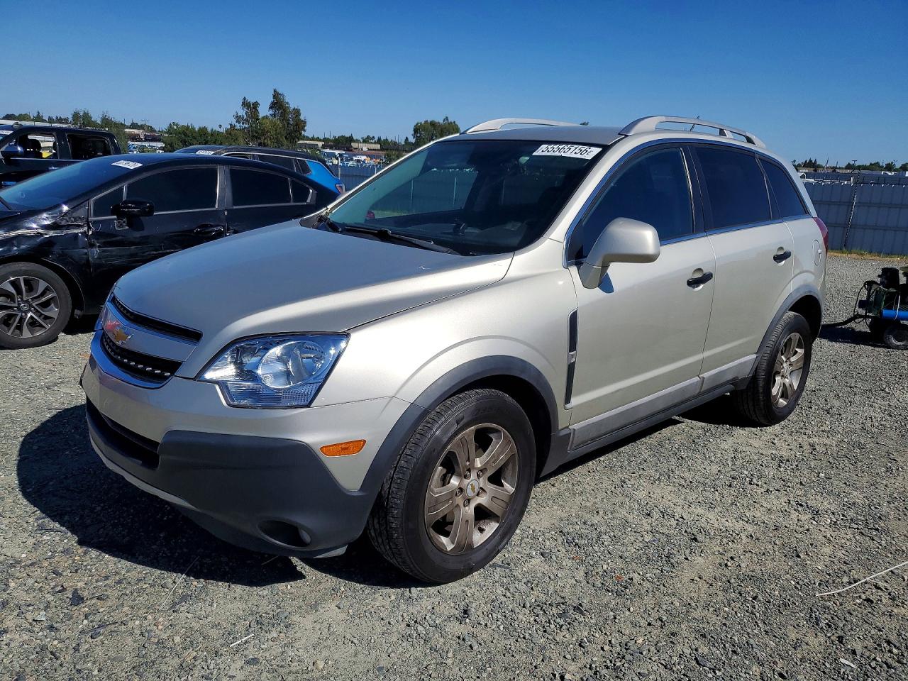 Salvage Chevrolet Captiva Image