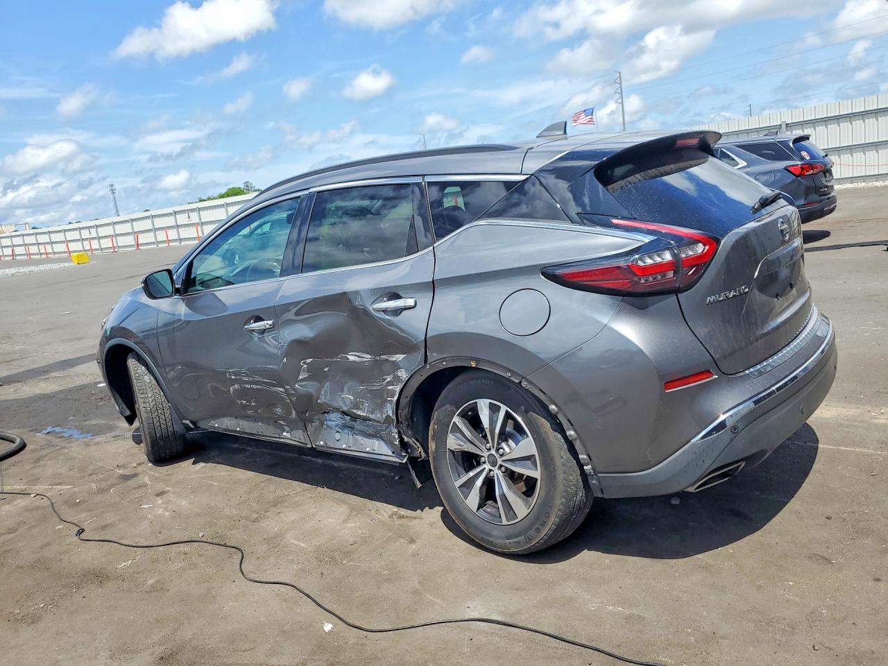 Nissan Murano Sv