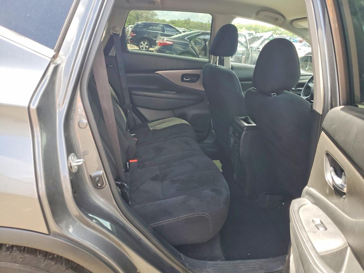 Nissan Murano Sv