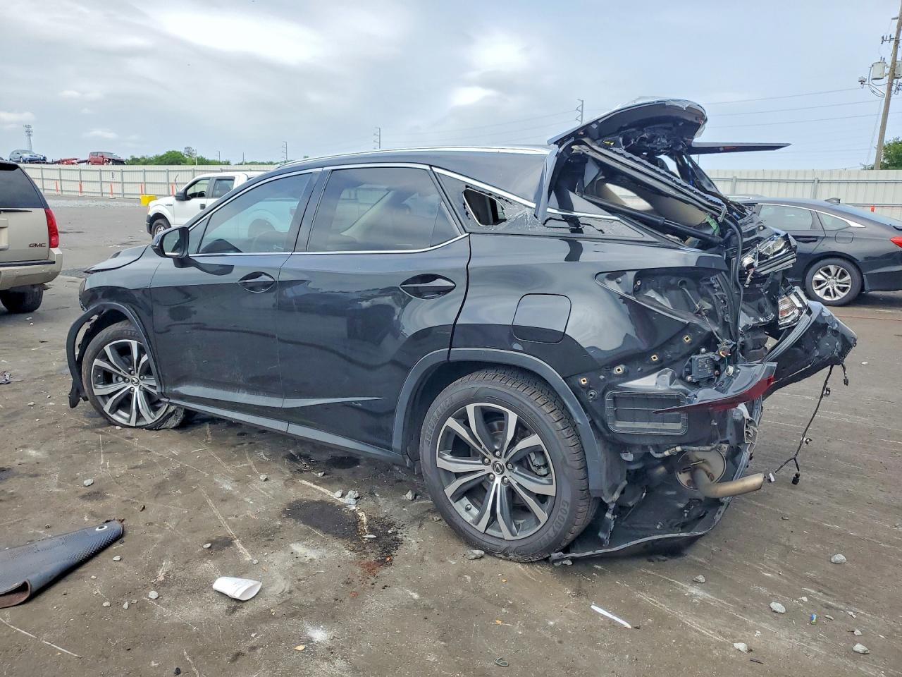 Lexus RX Base