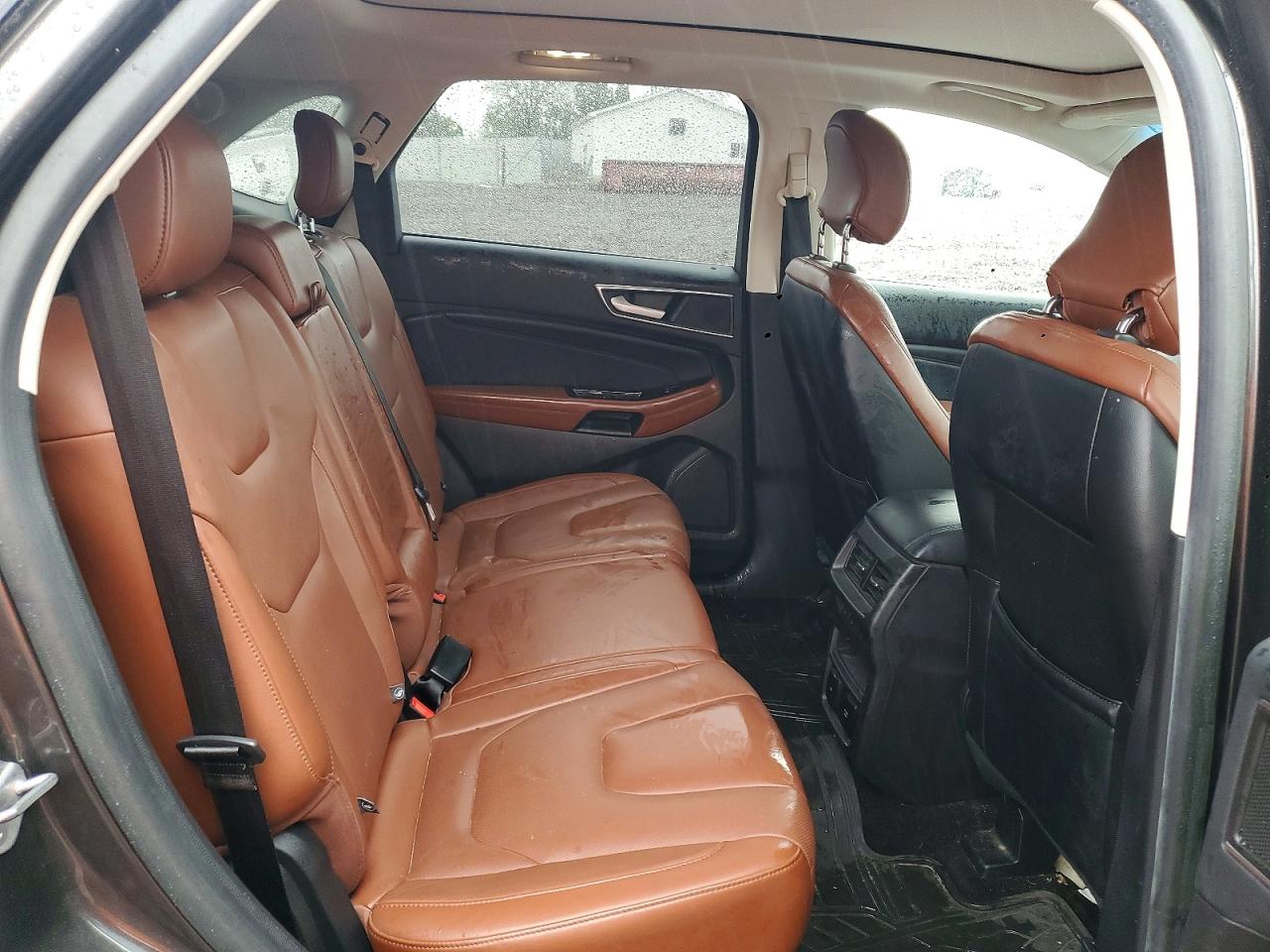 Ford Edge Titanium