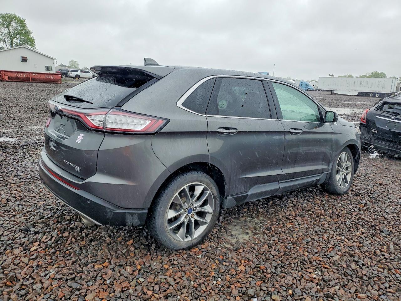 Ford Edge Titanium
