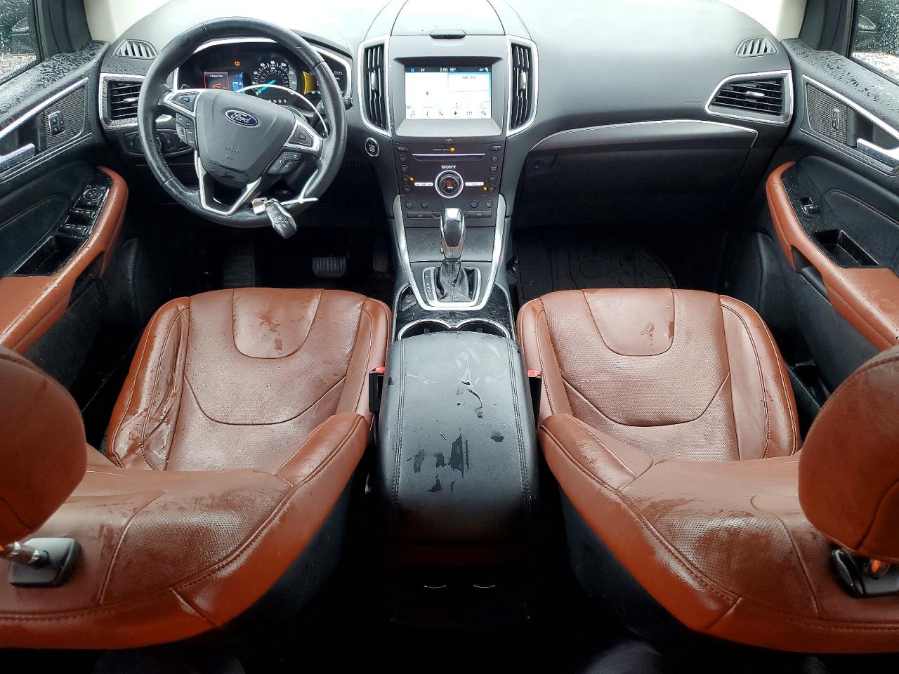 Ford Edge Titanium
