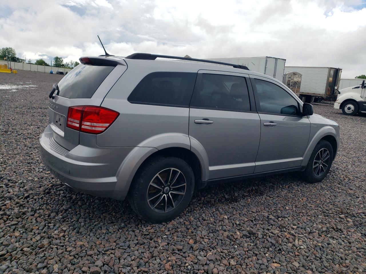 Dodge Journey Se