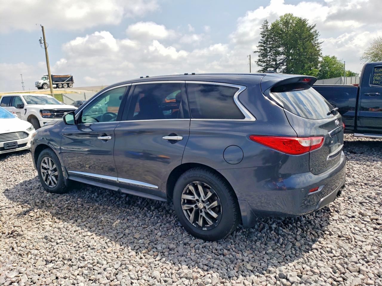 INFINITI JX35 Base
