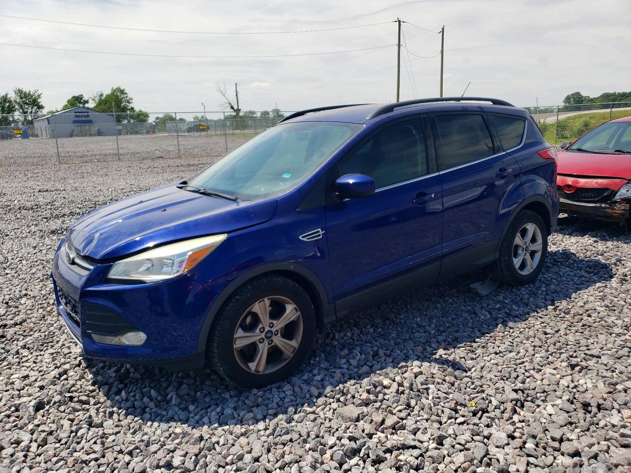 Salvage Ford Escape Image