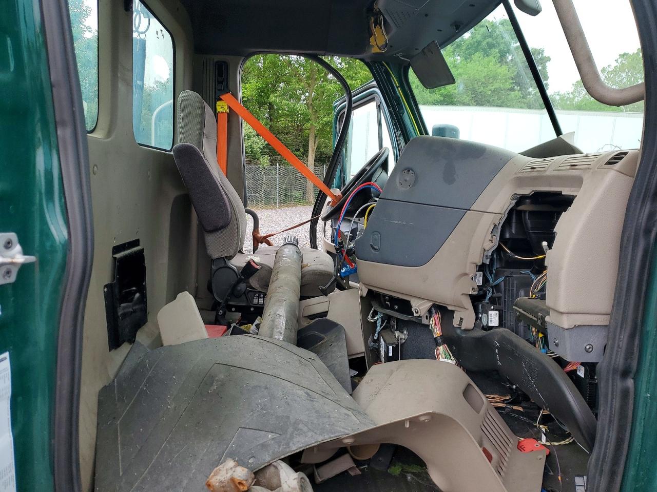 Freightliner Cascadia 113