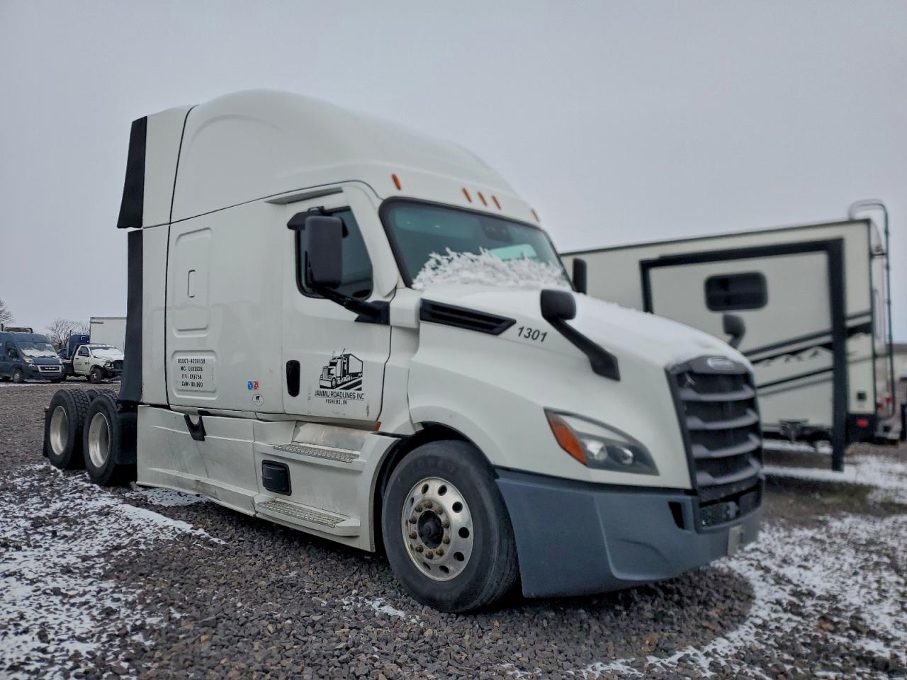 Salvage Freightliner Cascadia 1 Image