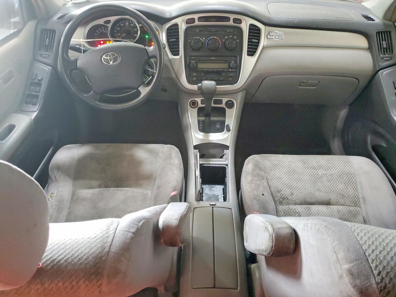 Toyota Highlander Base
