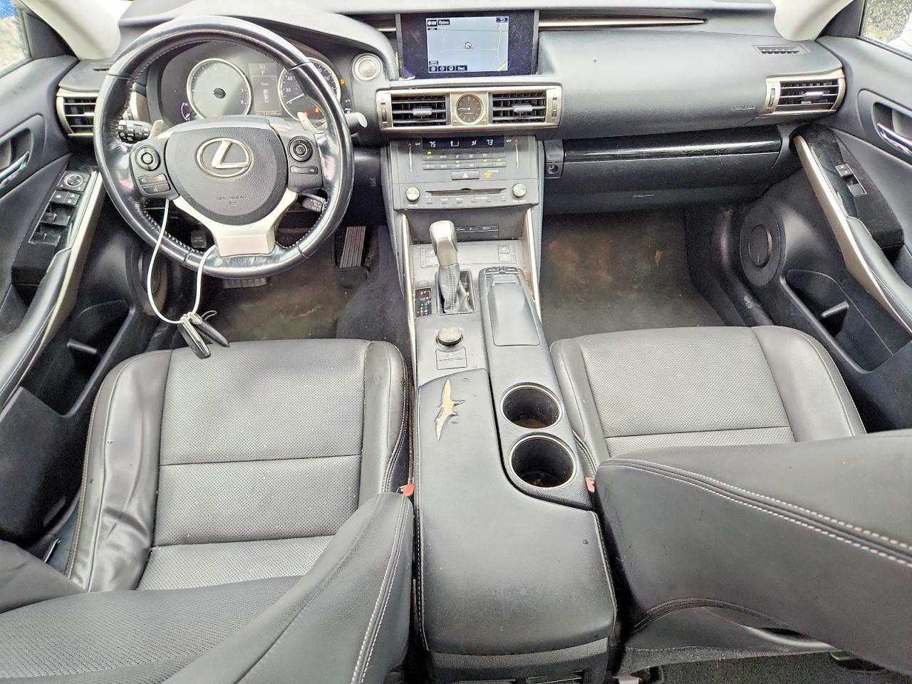 Lexus Is Base