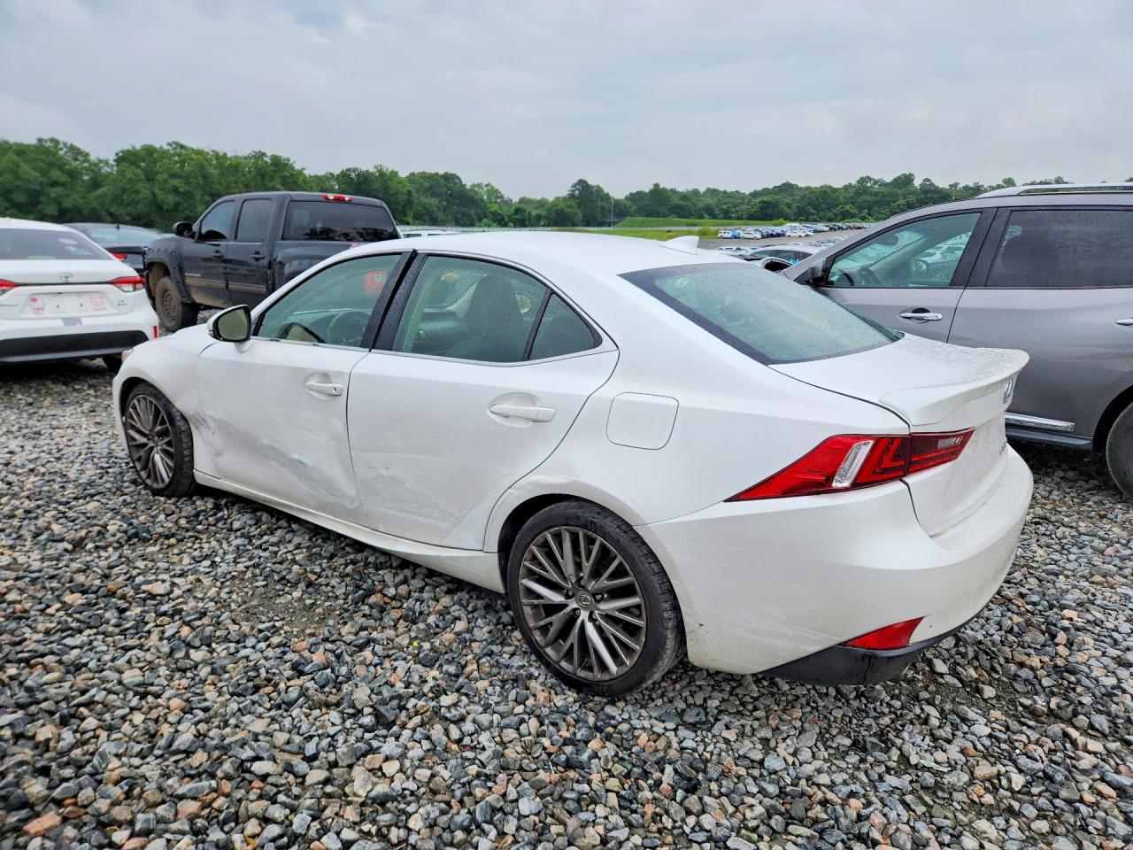 Lexus Is Base