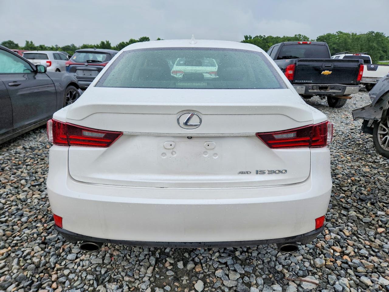 Lexus Is Base