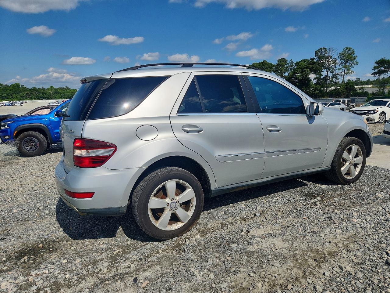 Mercedes-Benz M-Class 350 4matic
