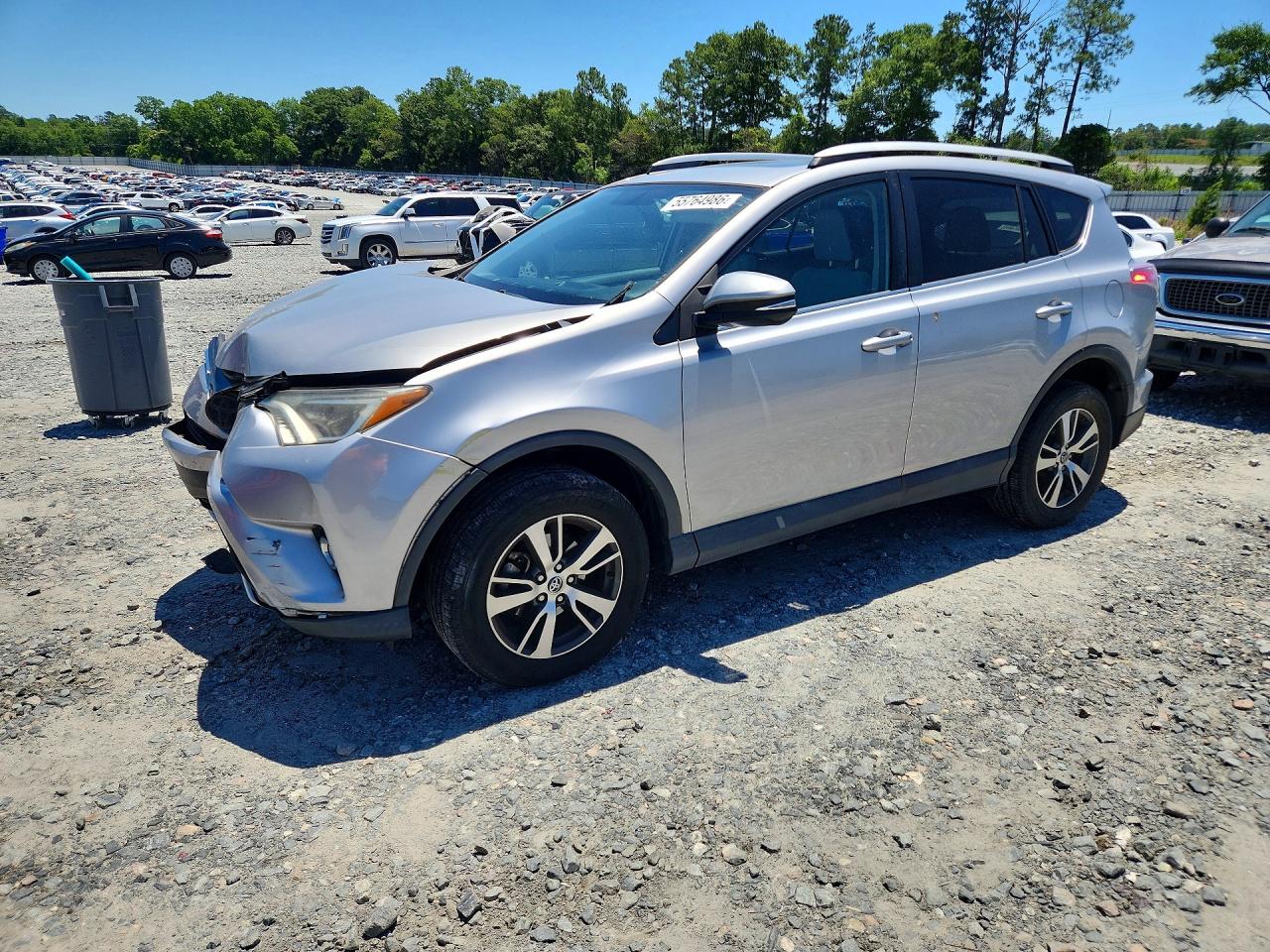 Salvage Toyota RAV4 Image
