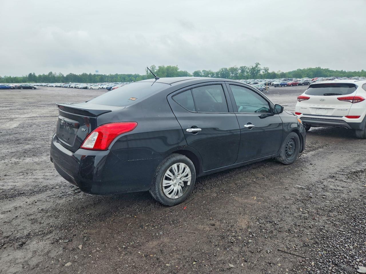 Nissan Versa 1.6 Sv