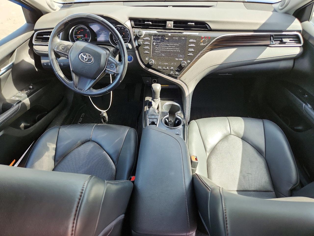Toyota Camry Xle