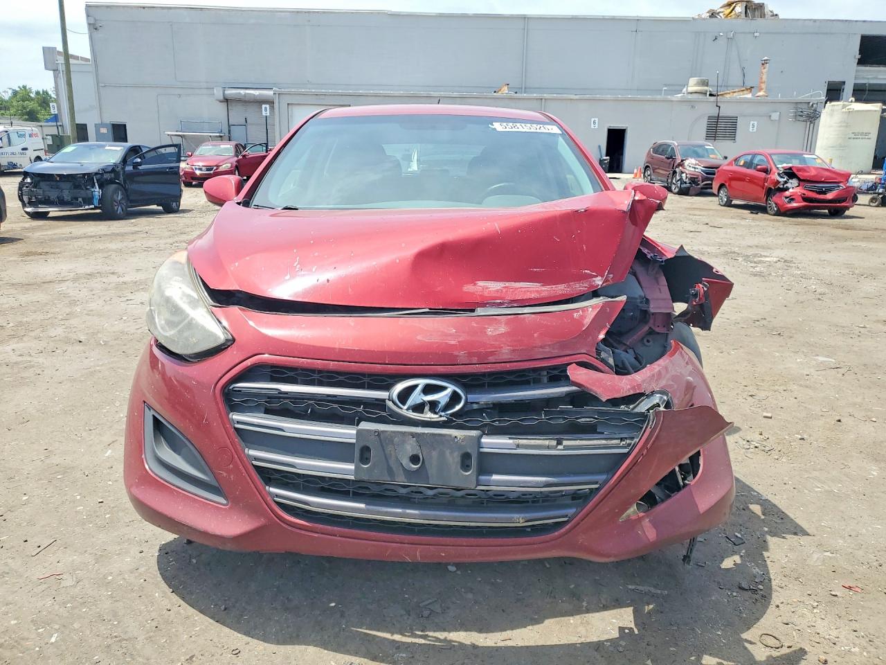 Hyundai ELANTRA Base