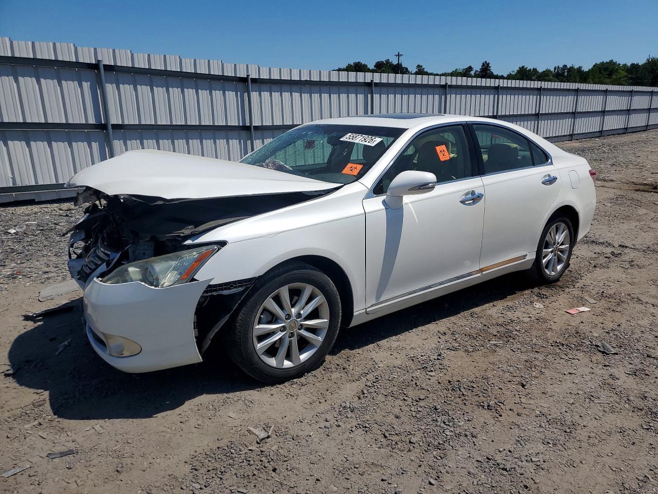 Salvage Lexus Es Image