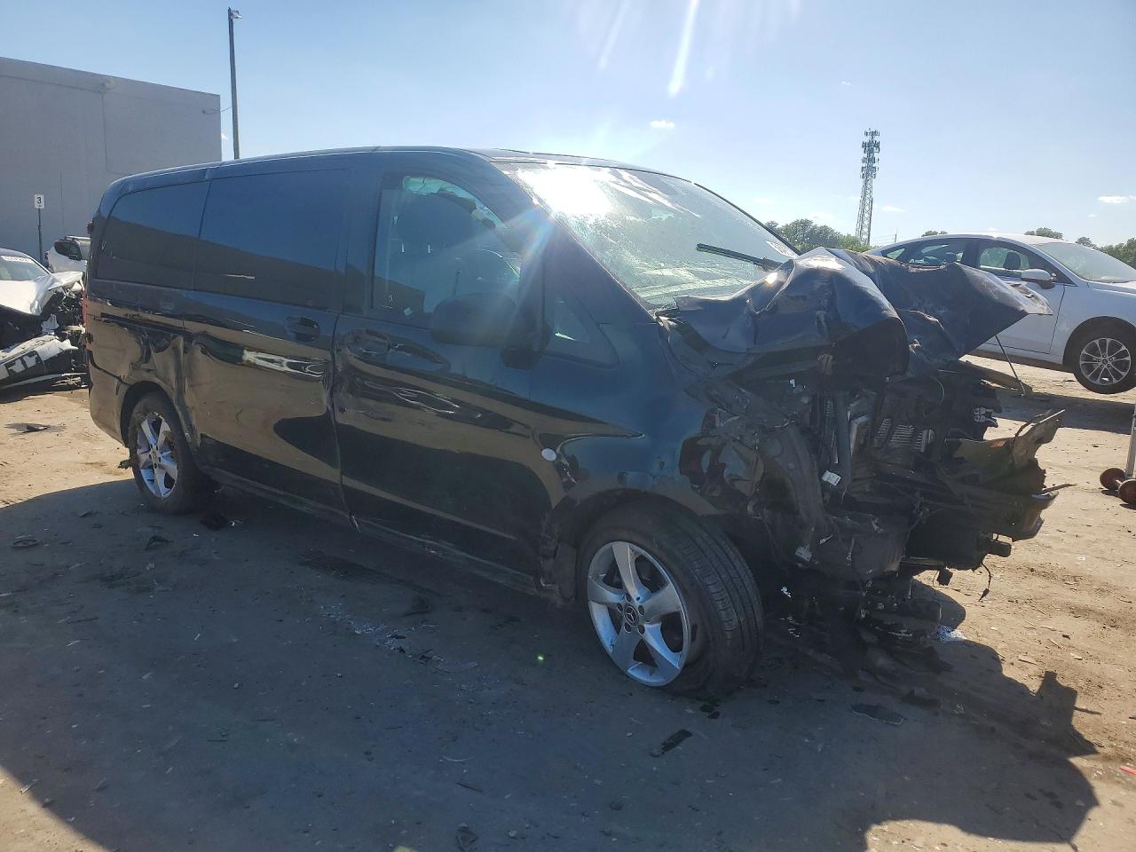 Mercedes-Benz Metris