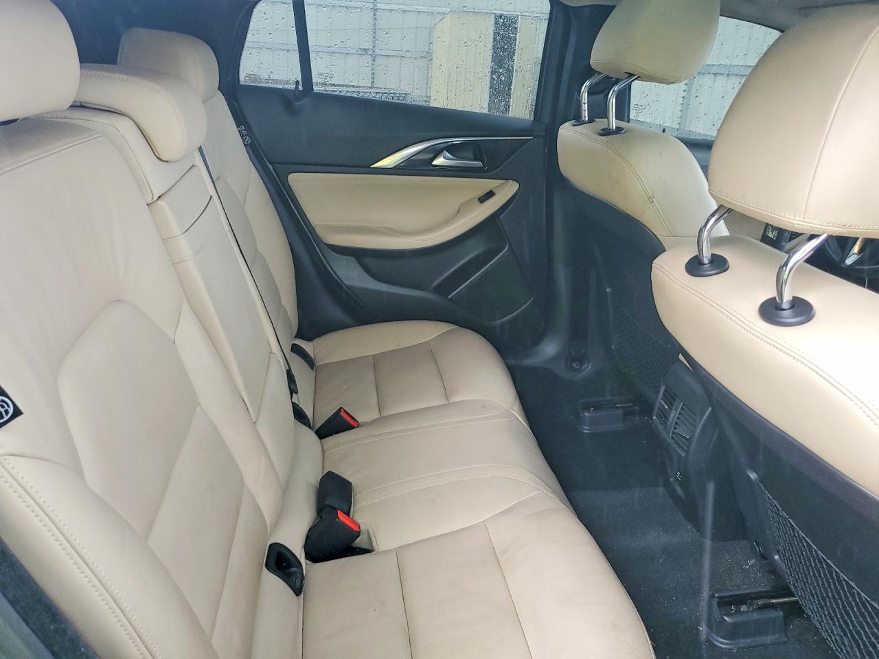 INFINITI Qx Luxury
