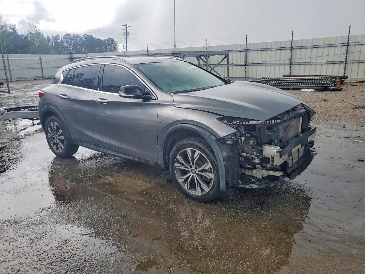 INFINITI Qx Luxury