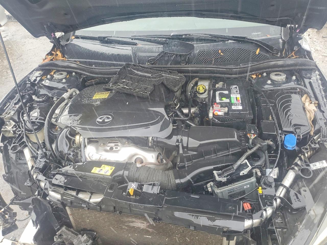 INFINITI Qx Luxury