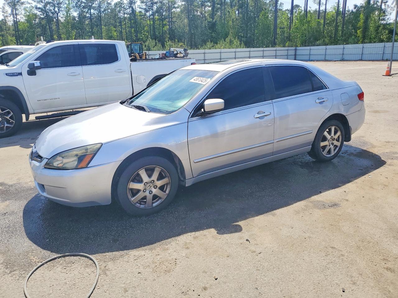 Salvage Honda Accord Image