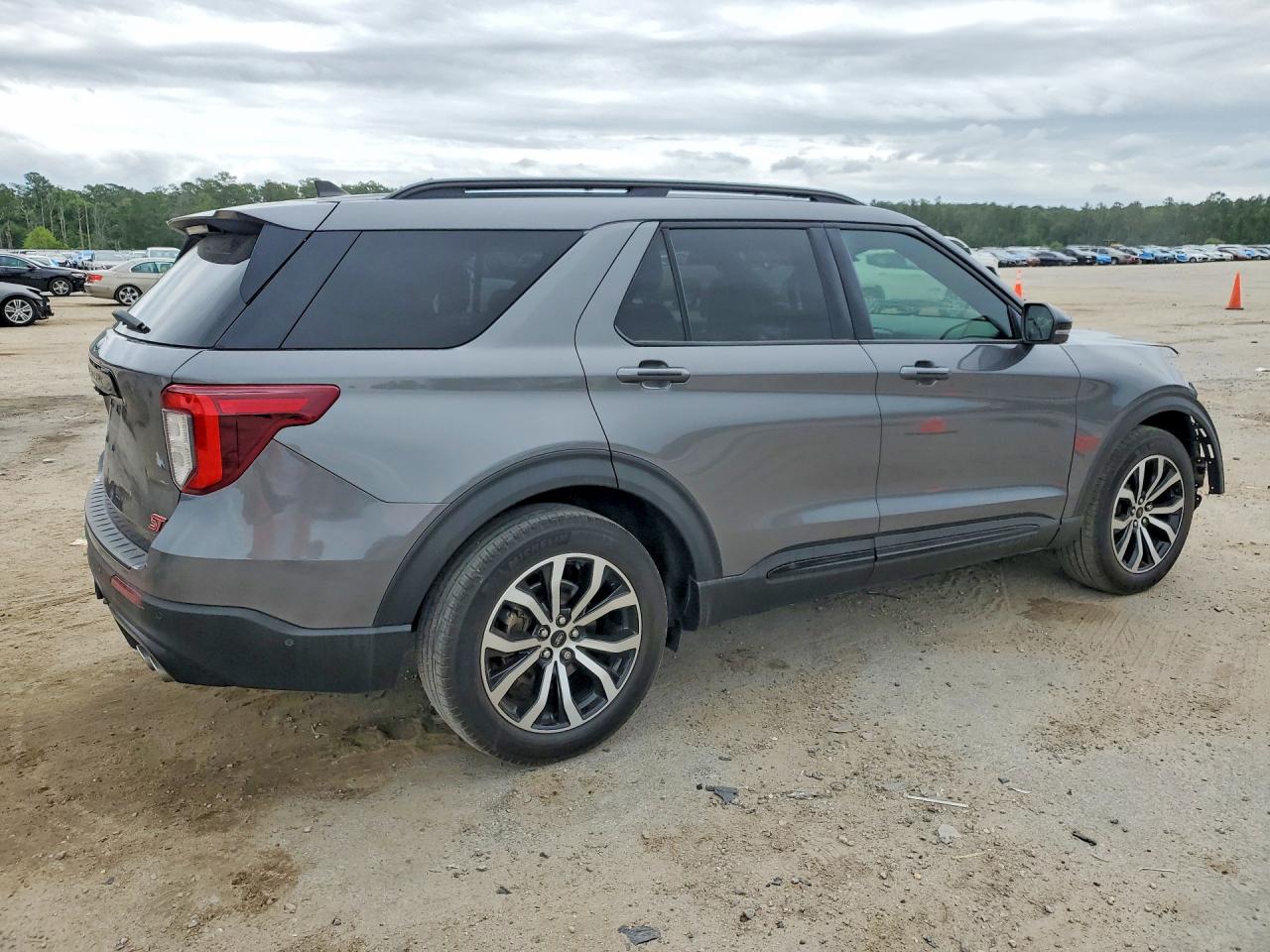 Ford Explorer St