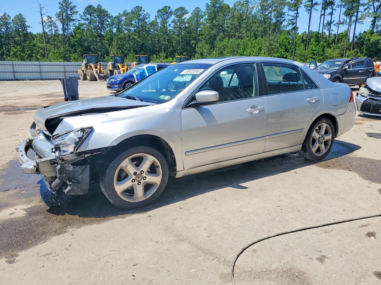 Salvage Honda Accord Image
