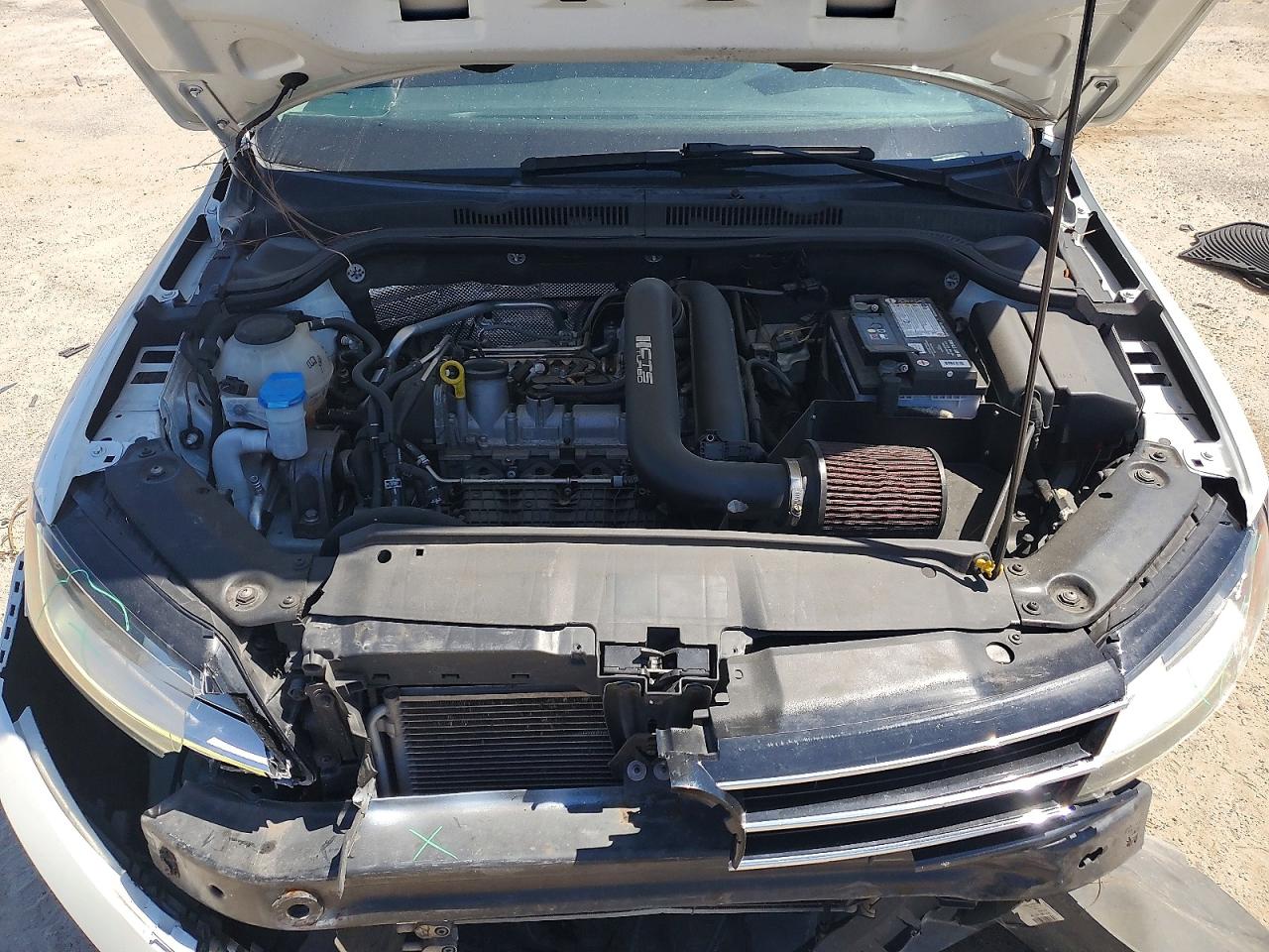 Volkswagen Jetta S