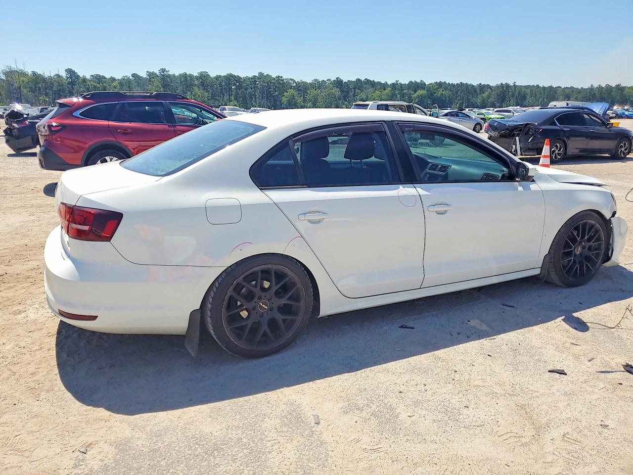 Volkswagen Jetta S