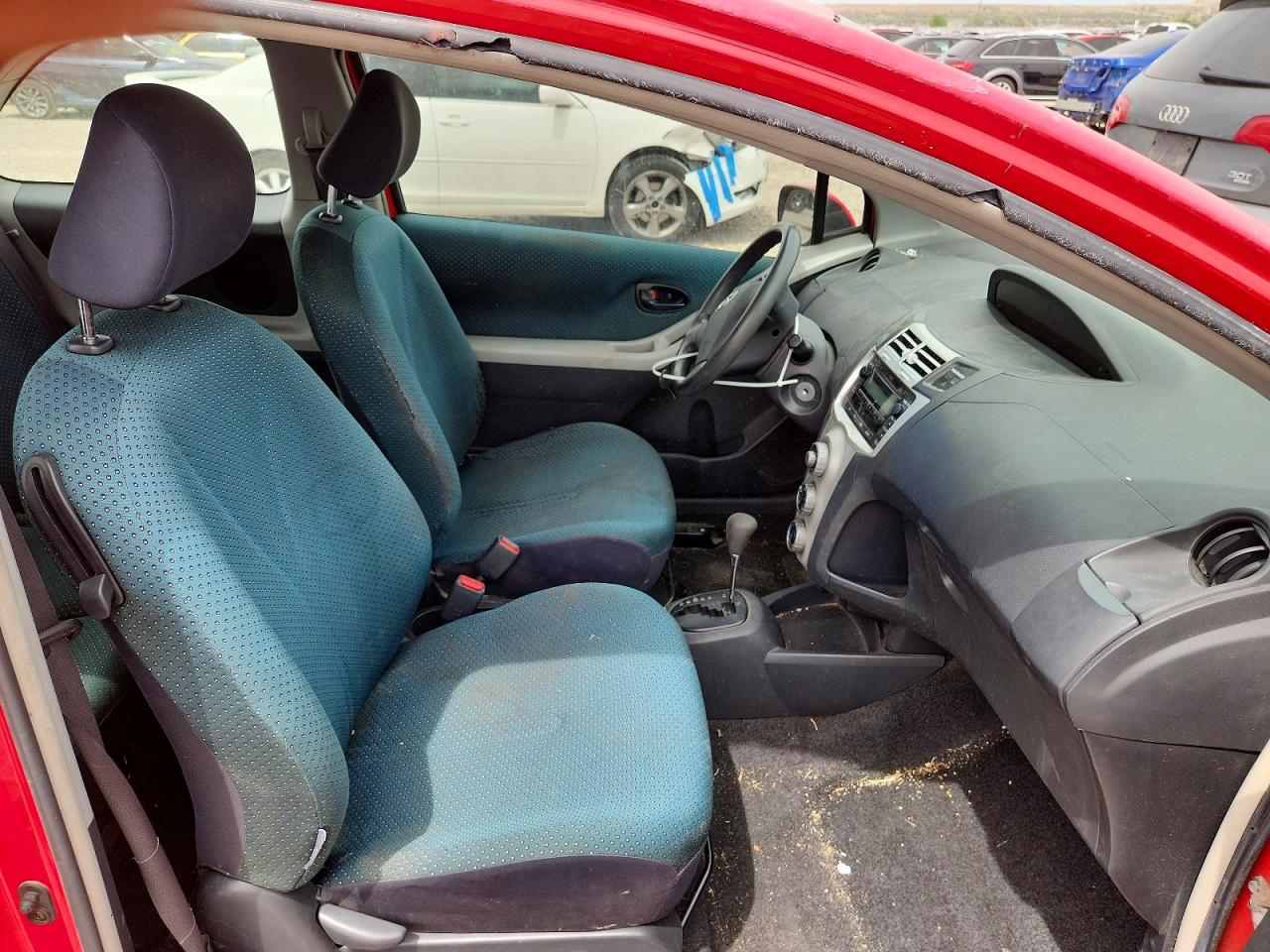 Toyota Yaris Base
