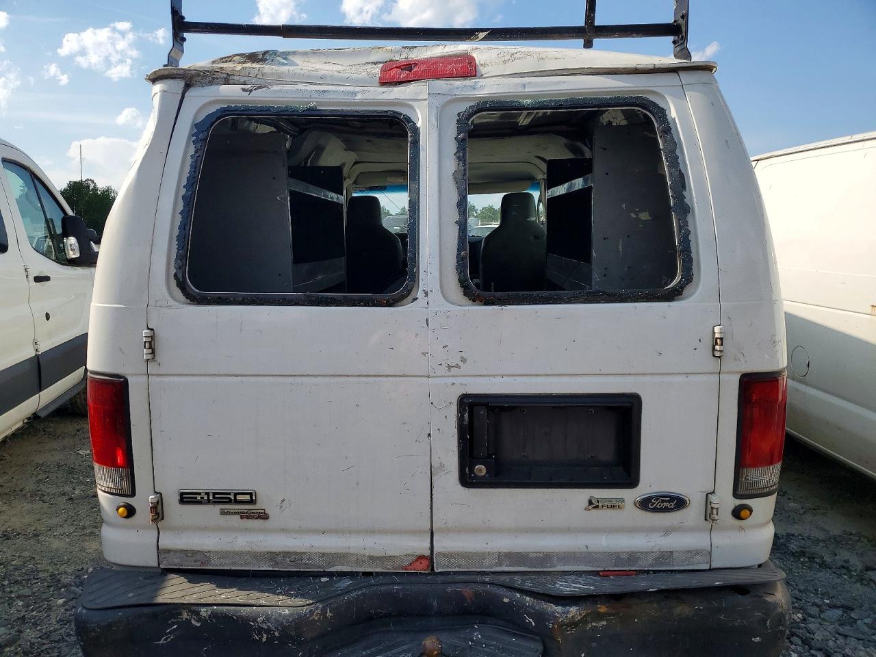 Ford Econoline E150 Van