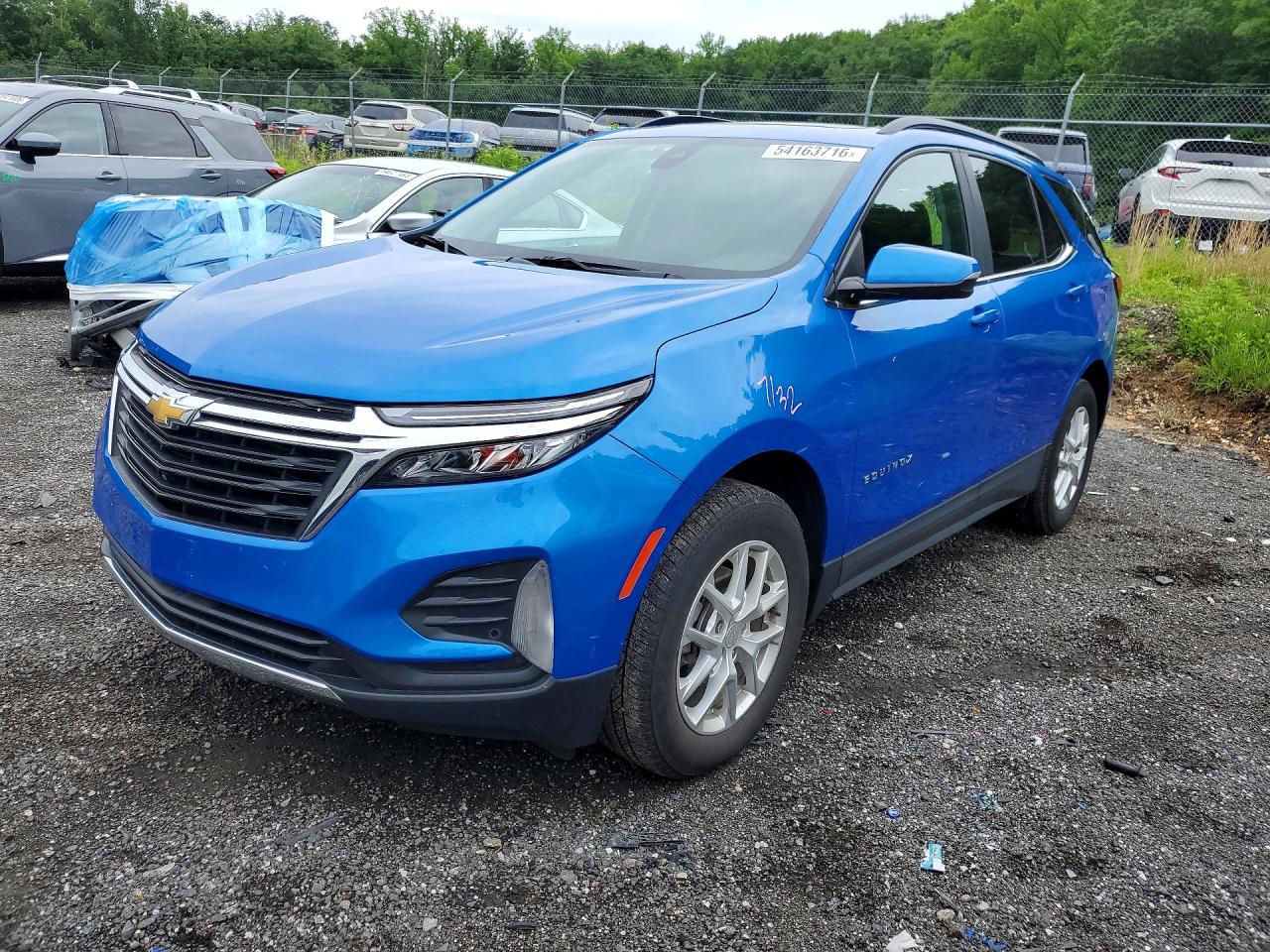 Salvage Chevrolet Equinox Image